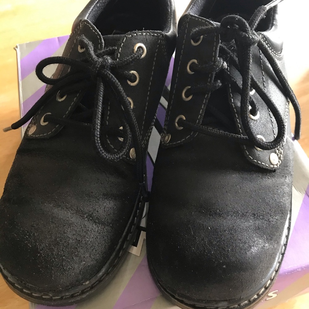 Sketchers (parties mate)  Black Leather Shoes